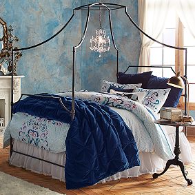 Velvet Pintuck Quilt