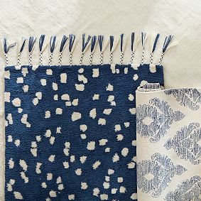 Shaggy Ikat Dot Wool Rug