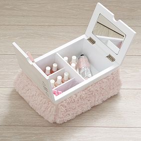 Cozy Sherpa Mani/Pedi Lapdesk