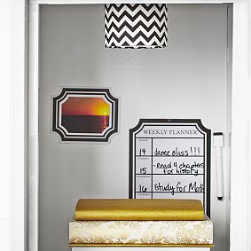 Black Chevron Pendant Locker Light