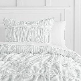 Painterly Stripe Pucker Up Comforter