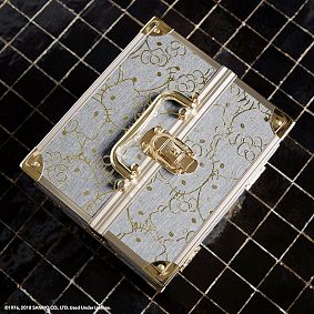 Hello Kitty® Hard-Sided Carryall Case