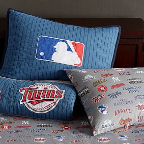 <i>MLB&#8482;</i> Quilt