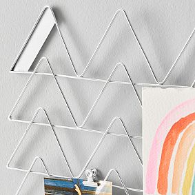 No Nails Metallic Photo Holder, Triangular