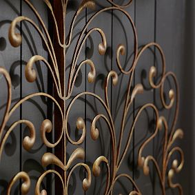 Harry Potter&#8482; Mythical Metal Bed