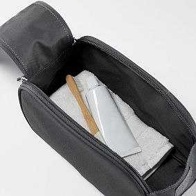 Solid Dopp Kit