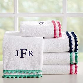 Pom Pom Bath Towels