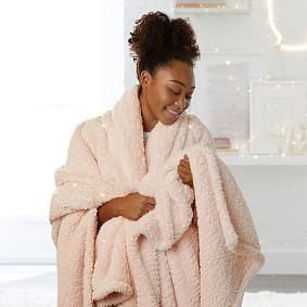 Cozy Sherpa Bed Blanket