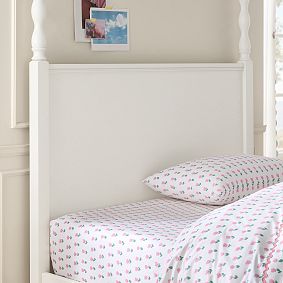 Bobbin Canopy Bed