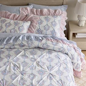 Hello Kitty&#174; Locket Duvet Cover