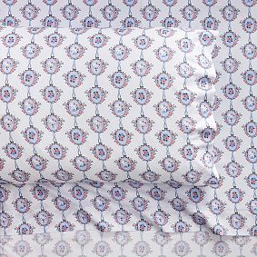 Hello Kitty&#174; Locket Organic Sheet Set