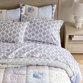 Hello Kitty&#174; Locket Organic Sheet Set