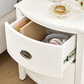 Maisie Nightstand (20.5")