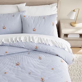 Delilah Embroidered Quilt