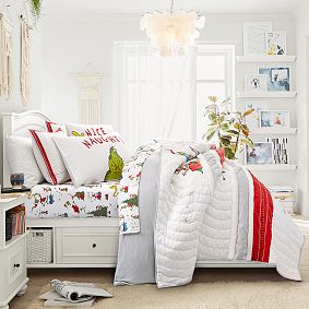 Dr. Seuss's The Grinch&#8482; &amp; Max&#8482; Organic Flannel Sheet Set