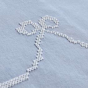 Georgia Bow Garland Quilt