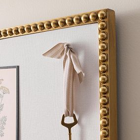 Microbead Pinboard (37&quot;x25&quot;)