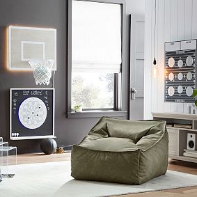 Backlit Basketball Hoop (30"x24")