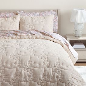 Hello Kitty&#174; Heritage Linen Cotton Quilt