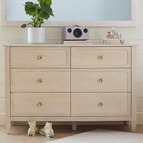 Auburn 6-Drawer Wide Dresser (51w x 21d&quot;)