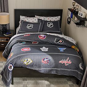 NHL&reg; Logo Quilt