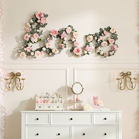 LoveShackFancy Bow Candelabra Sconce (13"x12")