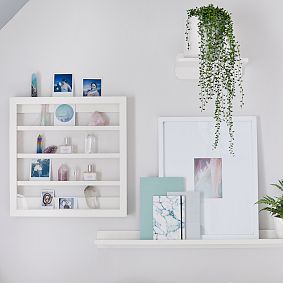 No Nails Display Ledge