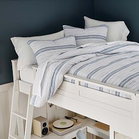 Sunwashed Stripe Quilt