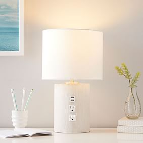 Smart Wood Base Table Lamp