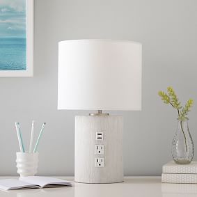 Smart Wood Base Table Lamp