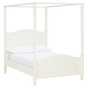 Beadboard Canopy Bed &amp; Trundle