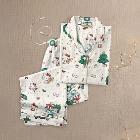 Hello Kitty&#174; Christmas Organic Flannel Loose Fit Pajama Set