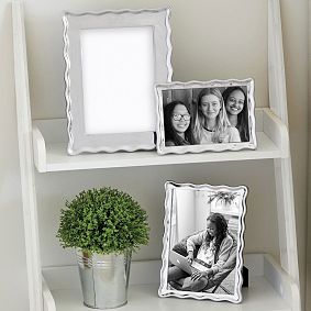 Wavy Engravable Picture Frame