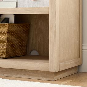 Campbell Bookcase (28")