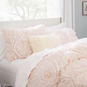Monique Lhuillier Rosette Quilt