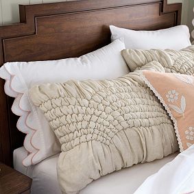 Sweet Scallop Sheet Set