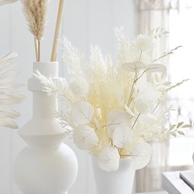 Dried Pampas Arrangement