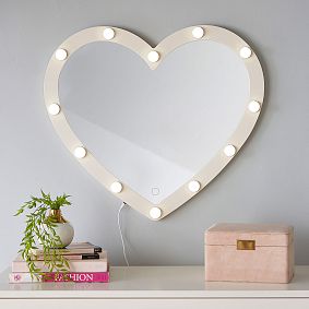Heart-Shaped Marquee Mirror (24")
