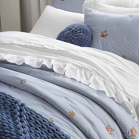 Delilah Embroidered Quilt