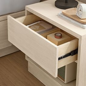 Bowen Nightstand (21")