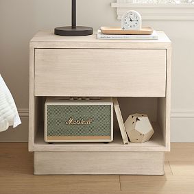 Bowen Nightstand (21")