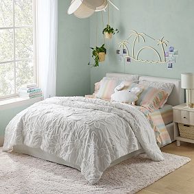 Jamie Slipcovered Classic Bed