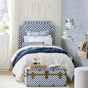 Roller Rabbit Standard Dorm Trunk (32")