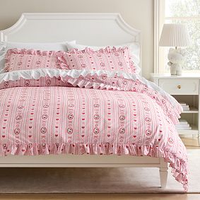 Hello Kitty&reg; Organic Heart & Bow Duvet Cover