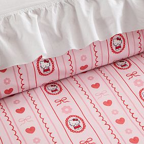 Hello Kitty&reg; Organic Heart & Bow Duvet Cover