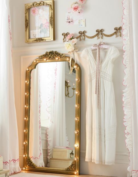 All Decor &amp; Accessories