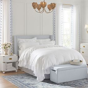 Campaign Nightstand (19")