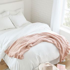 Herringbone Ruffle Throw