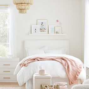 Herringbone Ruffle Throw