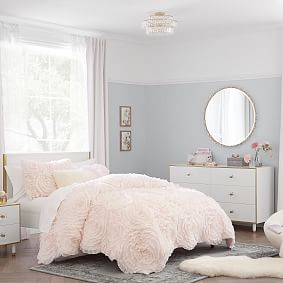 Monique Lhuillier Wool Viscose Carved Rug - Blush